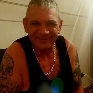 Meet your Posher, Rene